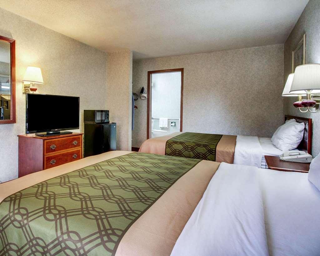 Econo Lodge Inn & Suites Forest Oda fotoğraf